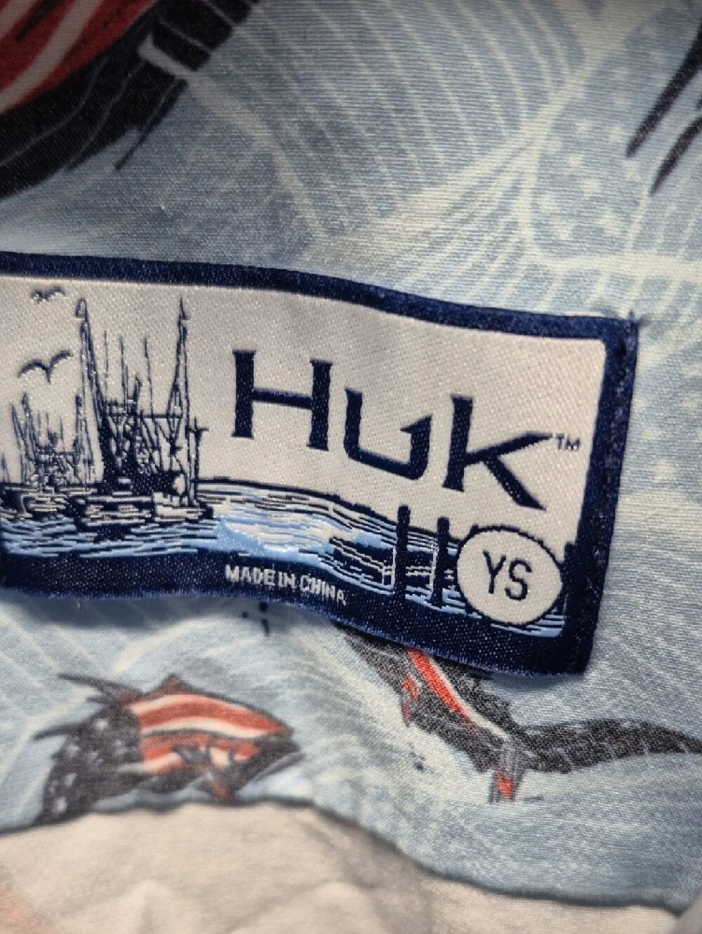 Huk Youth Light Blue Flag Marlin Short-Sleeve Button-Up Shirt - Picture 2 of 2